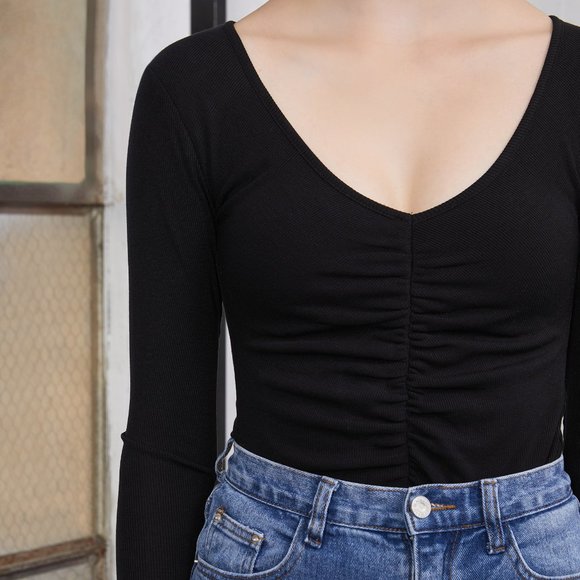 Emery Ribbed Ruched Bodysuit - Picture 3 of 4